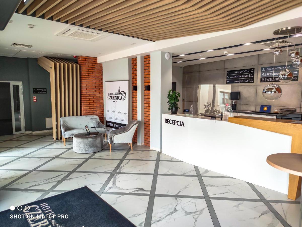 Hotel Nad Czernica Czarne  エクステリア 写真