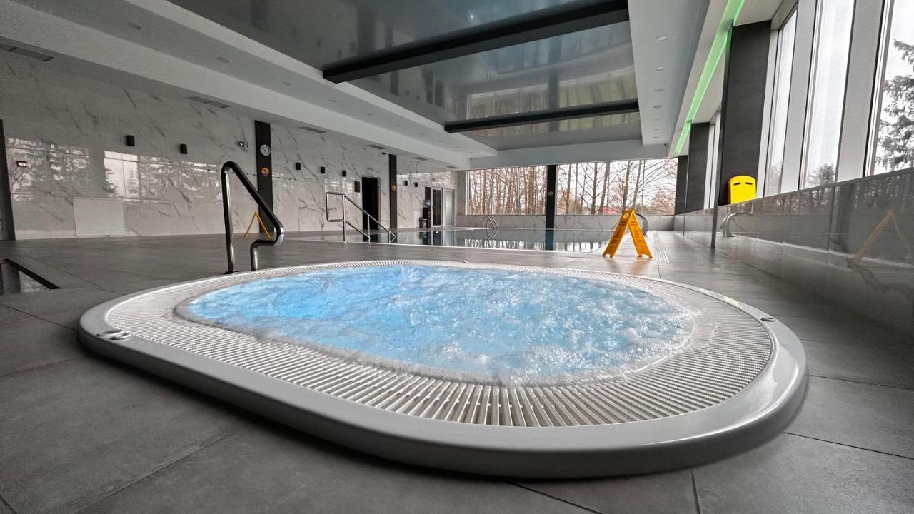 Hotel Nad Czernica Czarne  エクステリア 写真